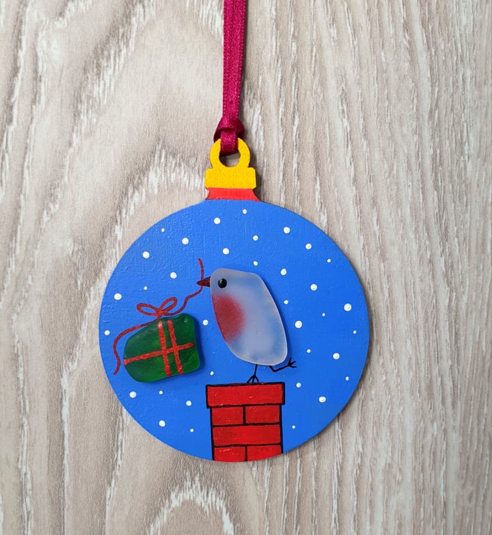 Sea glass robin on chimney