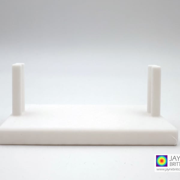 Fused glass display stand for 10cm panel, 100mm glass panel holder, white