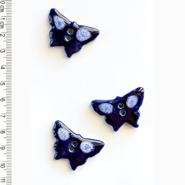 L18 Blue Butterfly Buttons