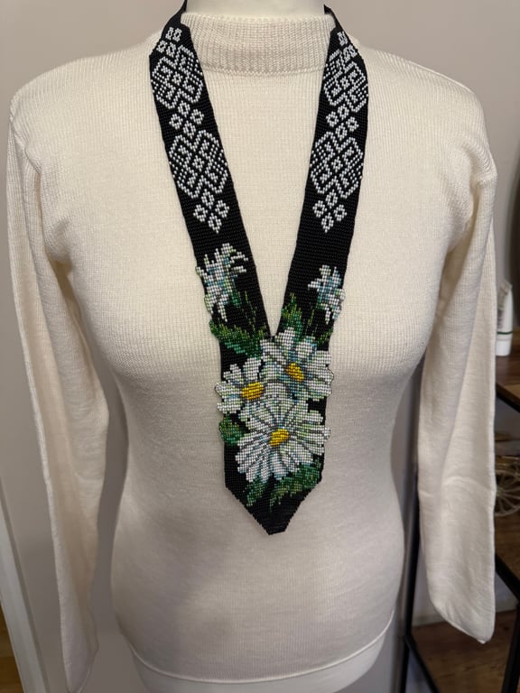 Beautiful beaded necklace, Ukrainian style. Gerdan.