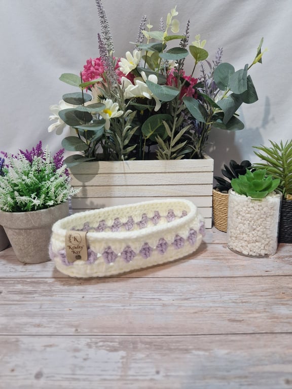 Glasses or trinket basket, hand crocheted 