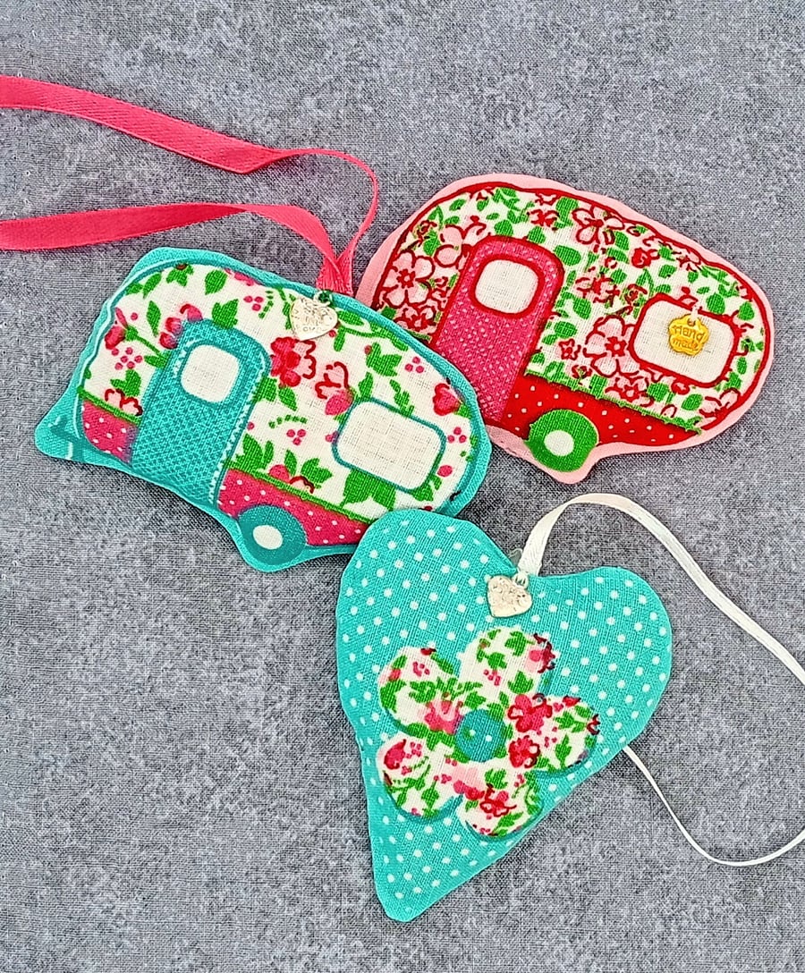 Campervan and heart lavender bags no postage  22689L