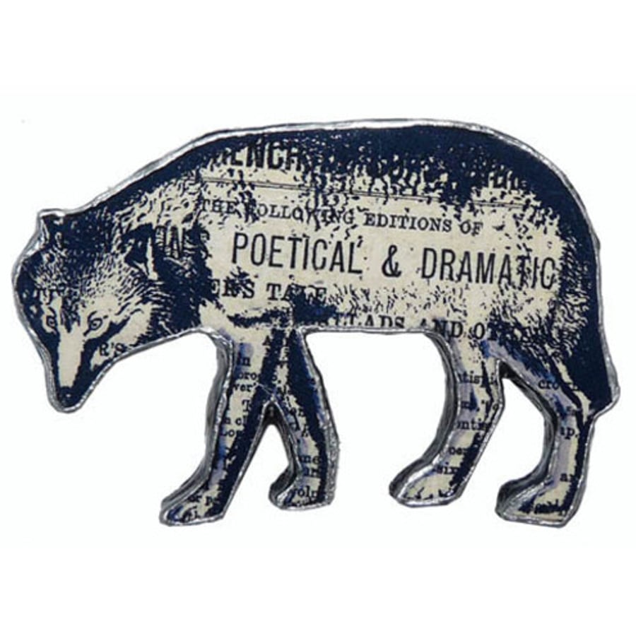 Wolf Brooch by EllyMental Jewellery