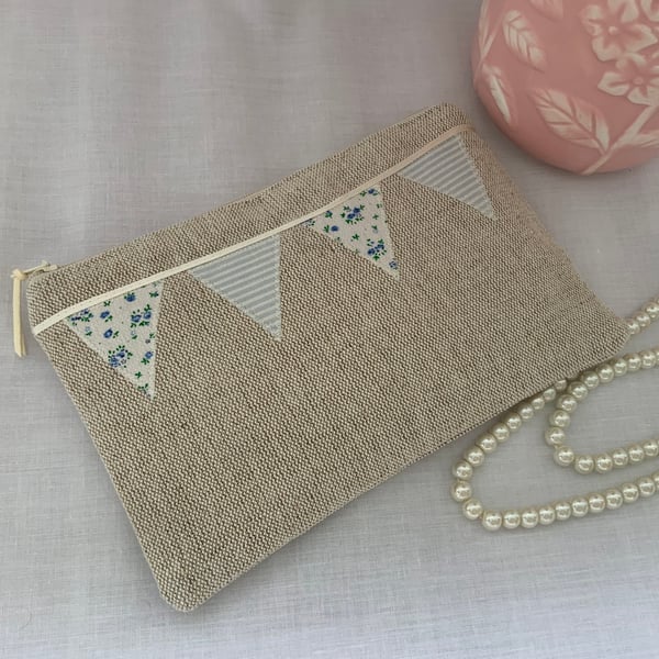 Perfectly Imperfect, Zipped Purse, Applique, Small Cosmetic Bag, Bunting