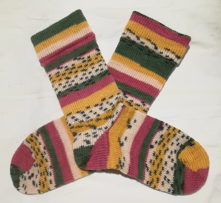 Handmade Wool Socks SIZE: 4-6 UK, 6-8 US, 36-38 EURO