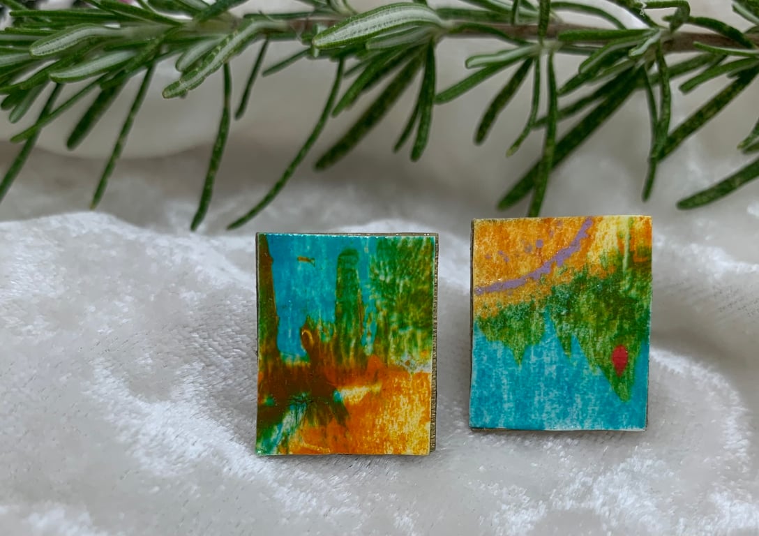 Stainless steel post earrings 