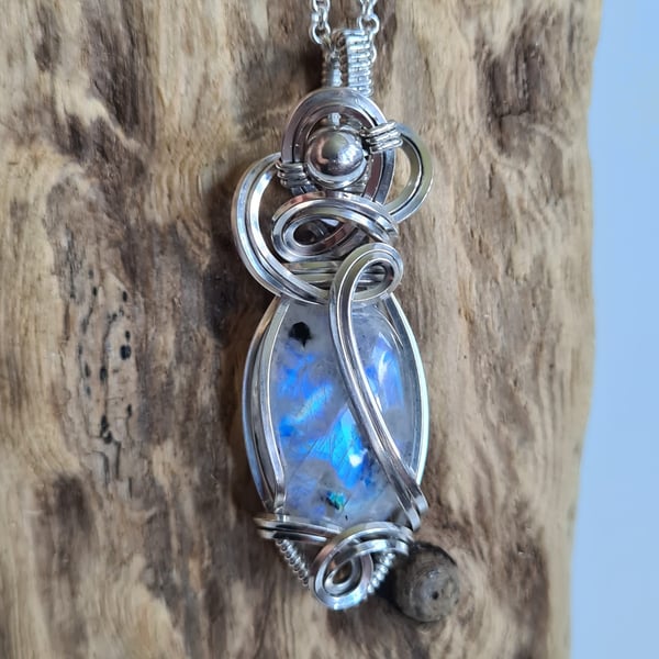 Handmade Natural Rainbow Moonstone & 925 Silver Necklace Pendant Crystal Gift