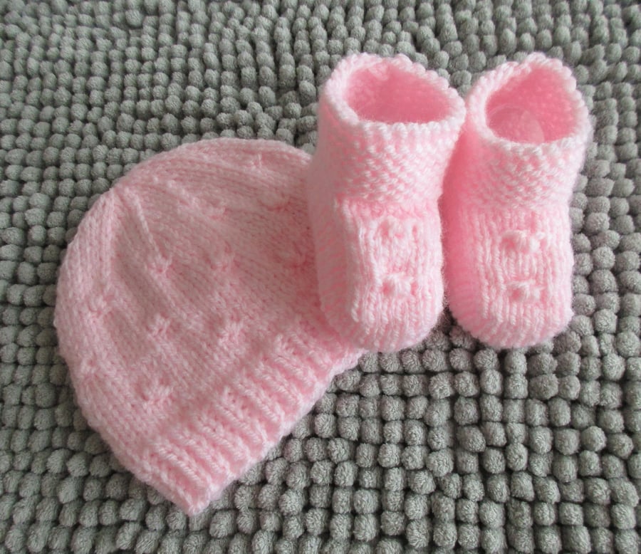 Pink Baby Bootees and Beanie set 0-3months