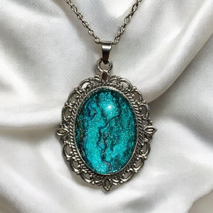 Vintage style teal pendant necklace using handmade felt under glass cabochon