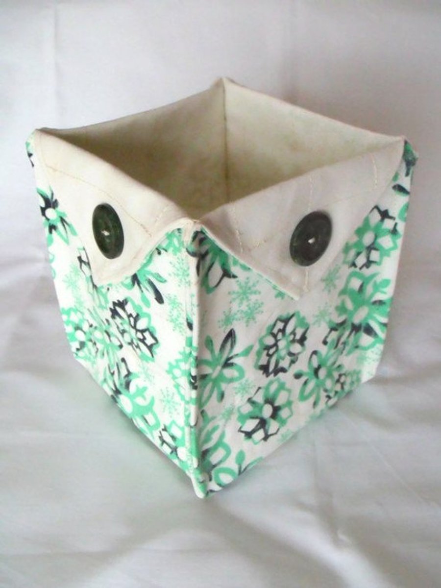  folded fabric storage tub for your bits and bobs, green and white