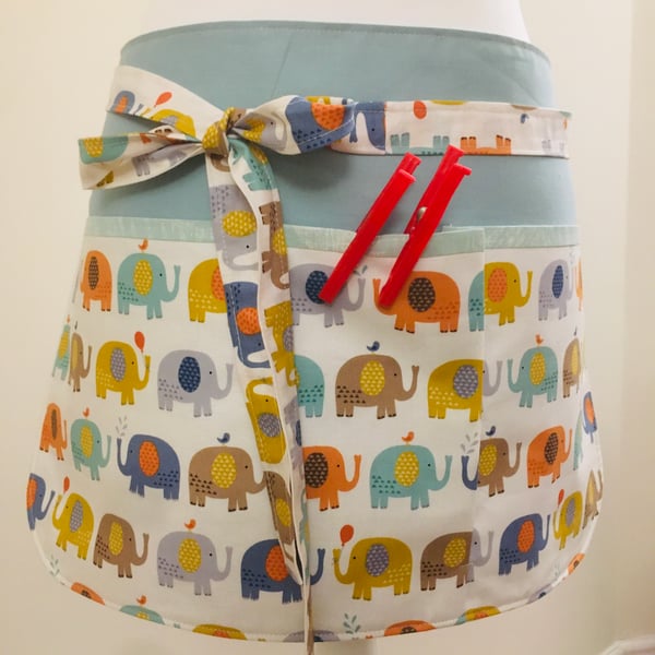 Elephant Apron - Peg Pinny