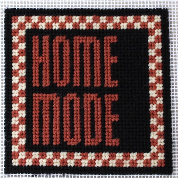 HOME MODE Modern Needlepoint Chart PDF - Retro Checkered Tapestry Pattern