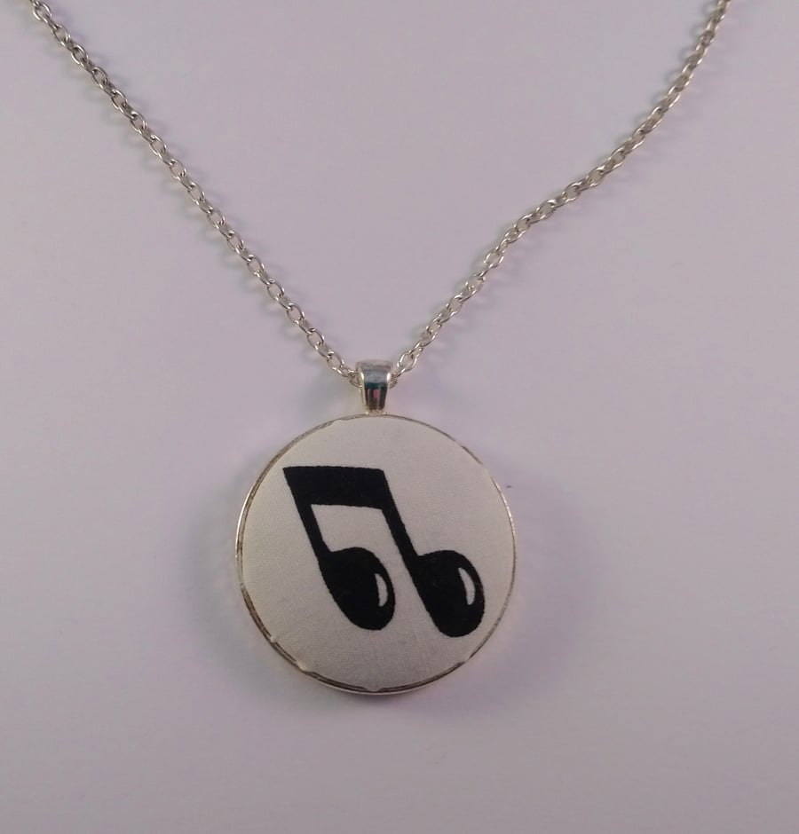38mm Music Note Fabric Covered Button Pendant
