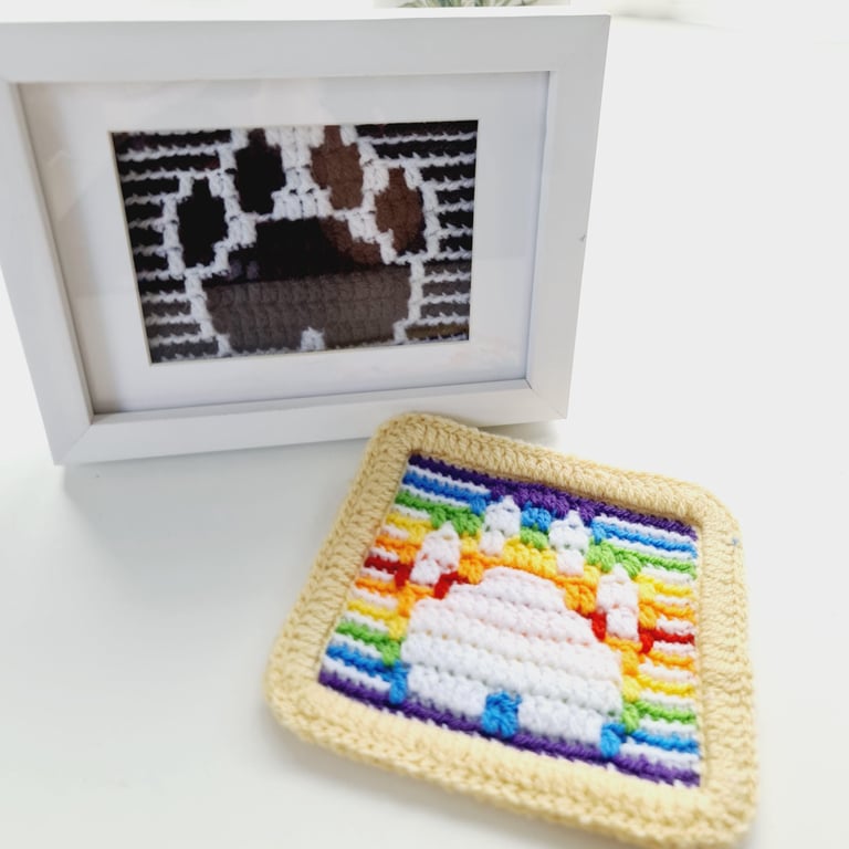 Pawprint Pictures & Mats, choose your colours.