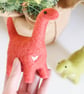 Dinos in Love - Pair of Handmade Needle Felted Dinosaurs Decoration Anniversary  - Image 8