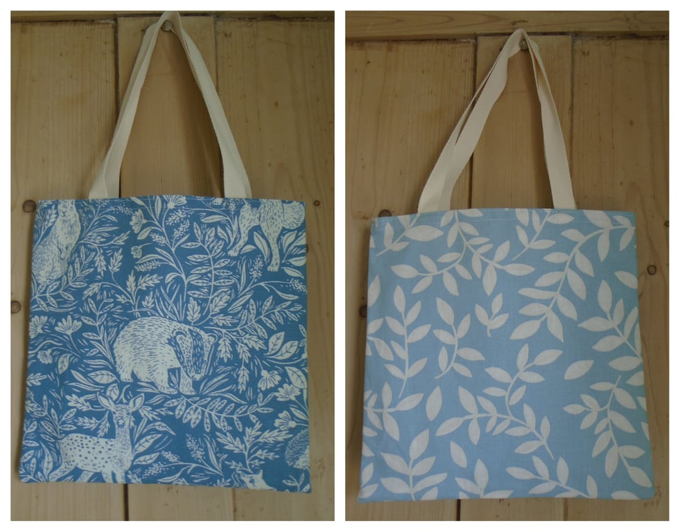 Small Double sided Bag Badger Woodland Them