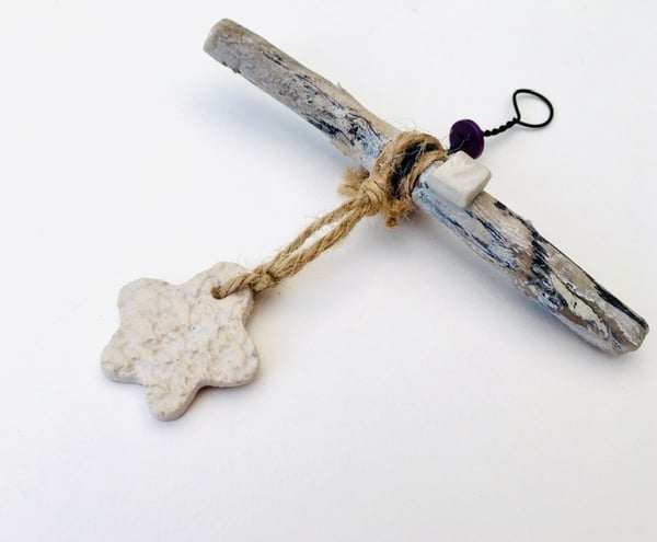 Driftwood wall hanger, clay charm, gift idea, birthday, unique pottery 