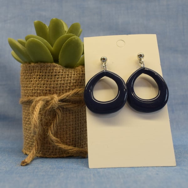 Glossy Teardrop Earrings