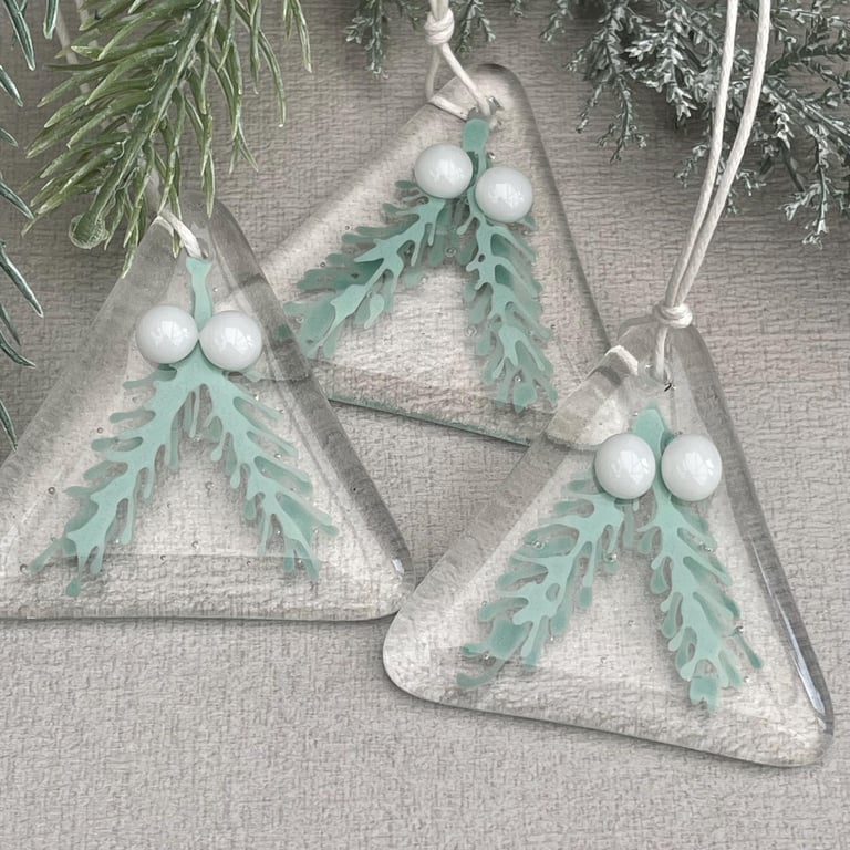 Snowberry - Fused Glass Christmas Tree decoration