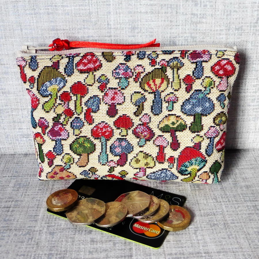 Zipped coin purse, large, mushrooms