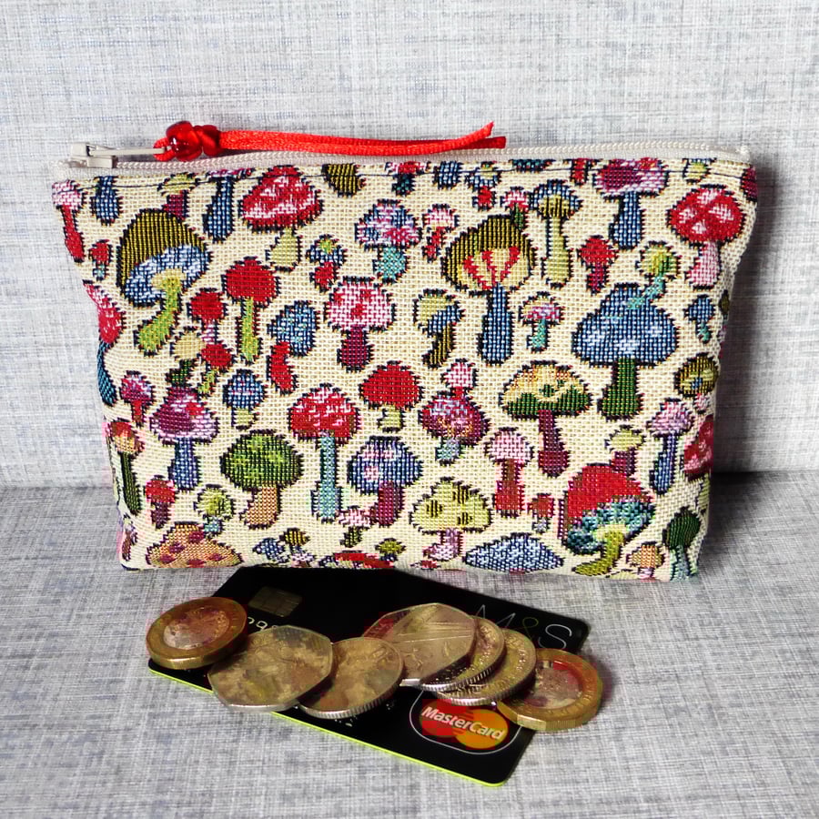 Zipped coin purse, large, mushrooms