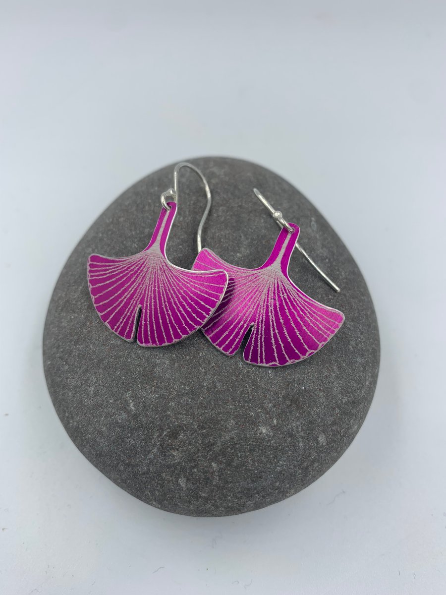 Dark pink aluminium ginkgo leaf earrings