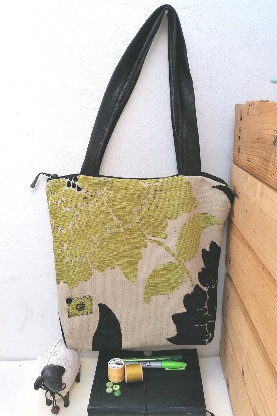 Zipped Tote Bag, Floral 