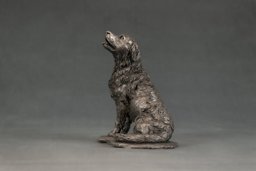 Sitting Retriever Dog Statue Small Bronze Resin Sculpture