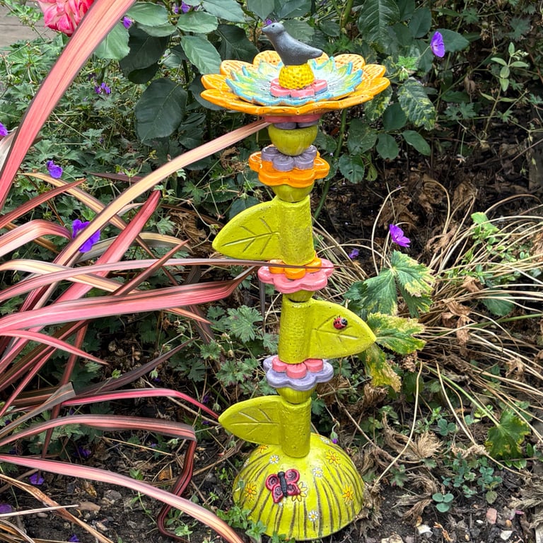 Super flowery flower totem