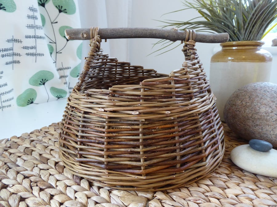 Small Willow Basket with a Wooden Handle