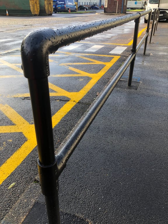 Industrial Pipe Handrail Guardrail for pubs, bars & cafe's Offices - THE JACKSON