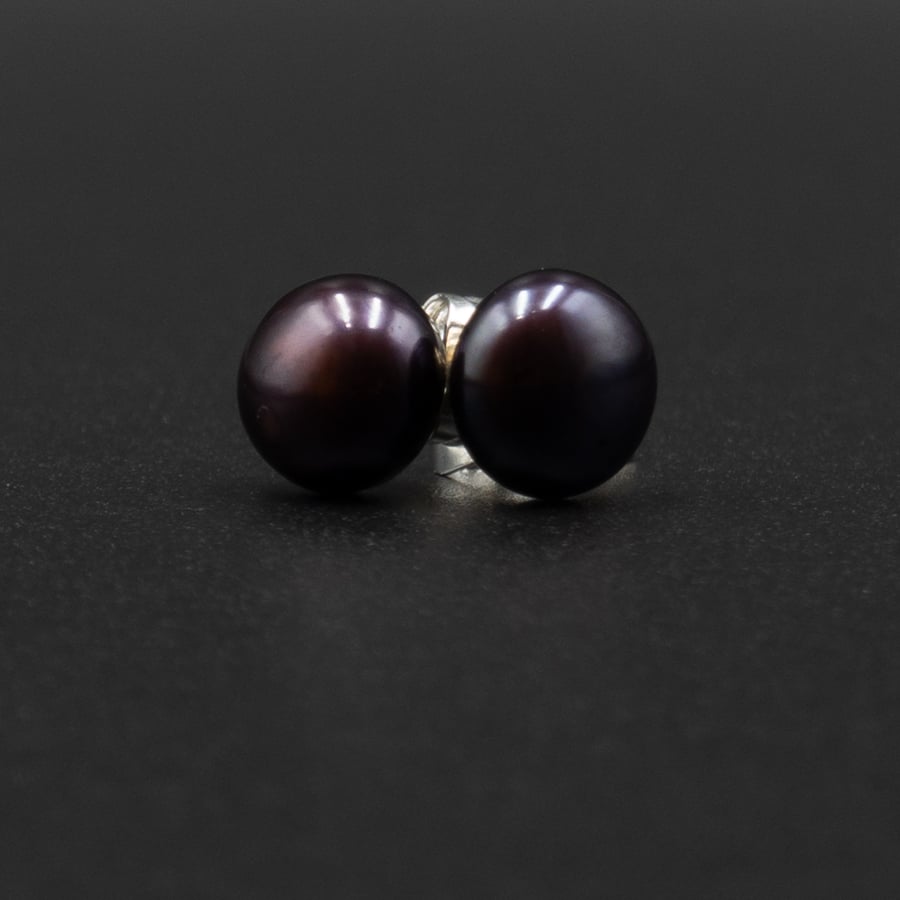  Freshwater pearl black stud earrings, pearl jewelry, Gemini gift