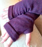 Purple fingerless gloves in recycled 100% cashmer