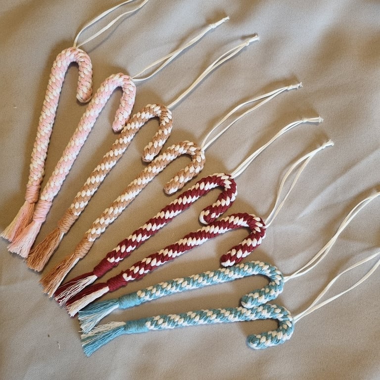 Xmas Macrame Candy Sticks 