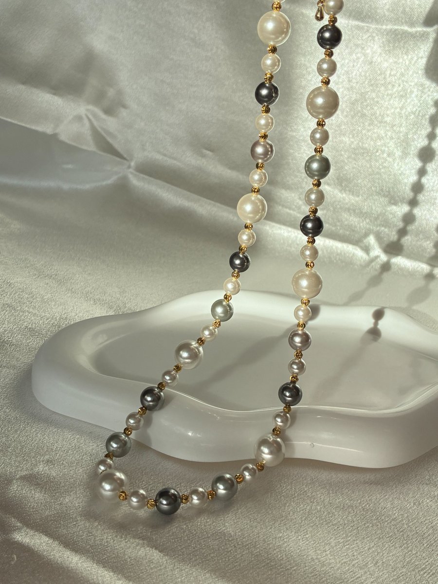 White & Grey Pearl Necklace