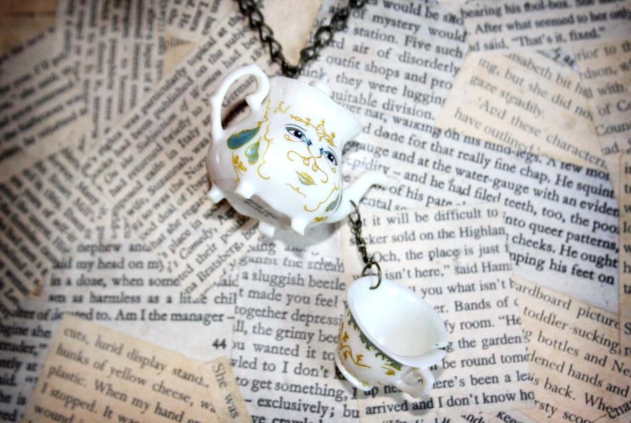 Beauty and the Beast Mrs Potts and Chip Character Statement Necklace