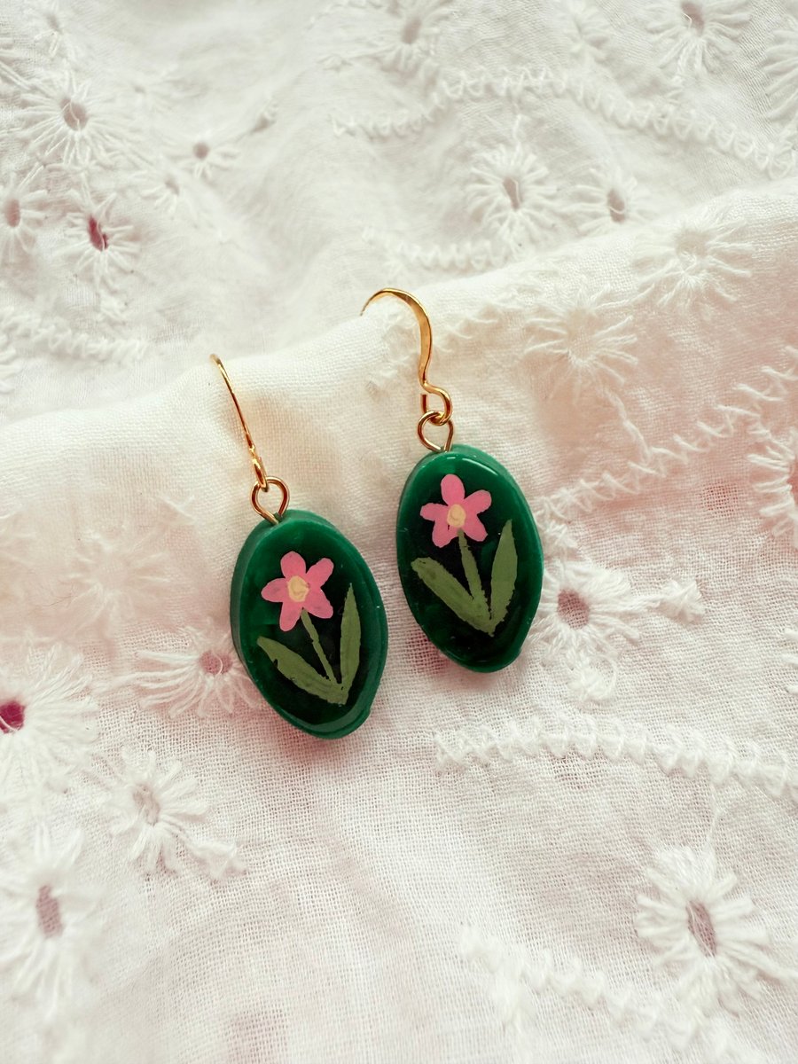 Dainty Pink Floral Oval Emerald Green Earrings - FREE DELIVERY