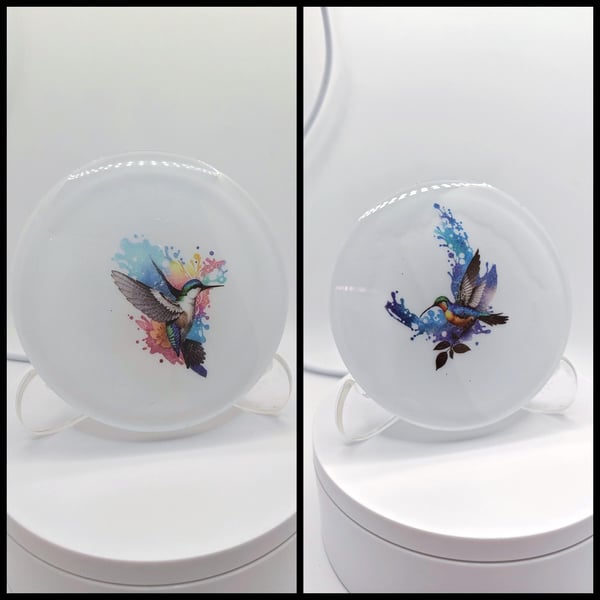 Hummingbird Resin Coaster Set: Handmade Coffee Table Decor for Bird Lovers