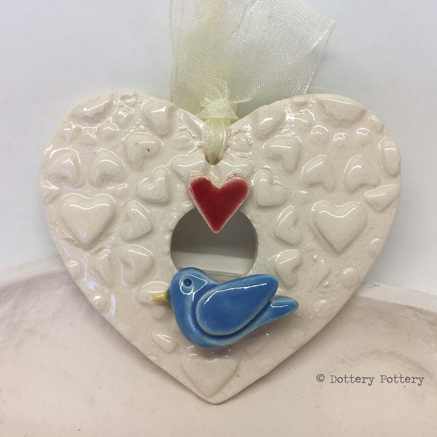 Pottery decoration Love Heart Ceramic heart pattern with ceramic bird Valentines