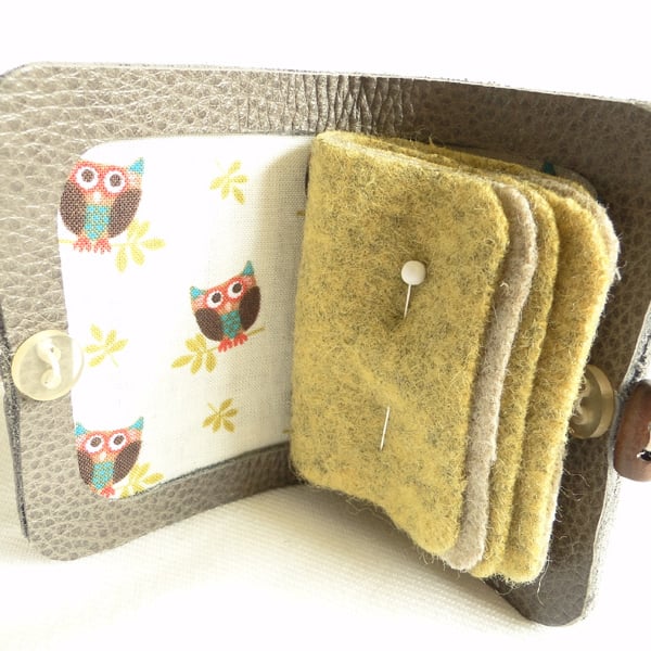 Needle Case in Grey Leather with Owl Fabric Interior