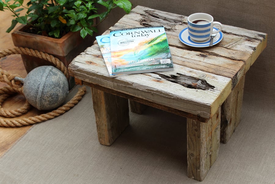 Driftwood Coffee End Table,Drift Wood Coffee End Table,Chunky wood CoffeeTable 