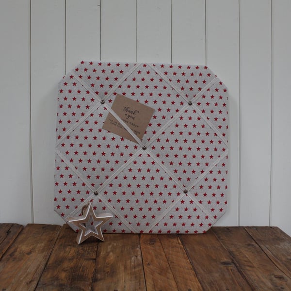 Red Star & Linen Coloured Fabric Memo Board