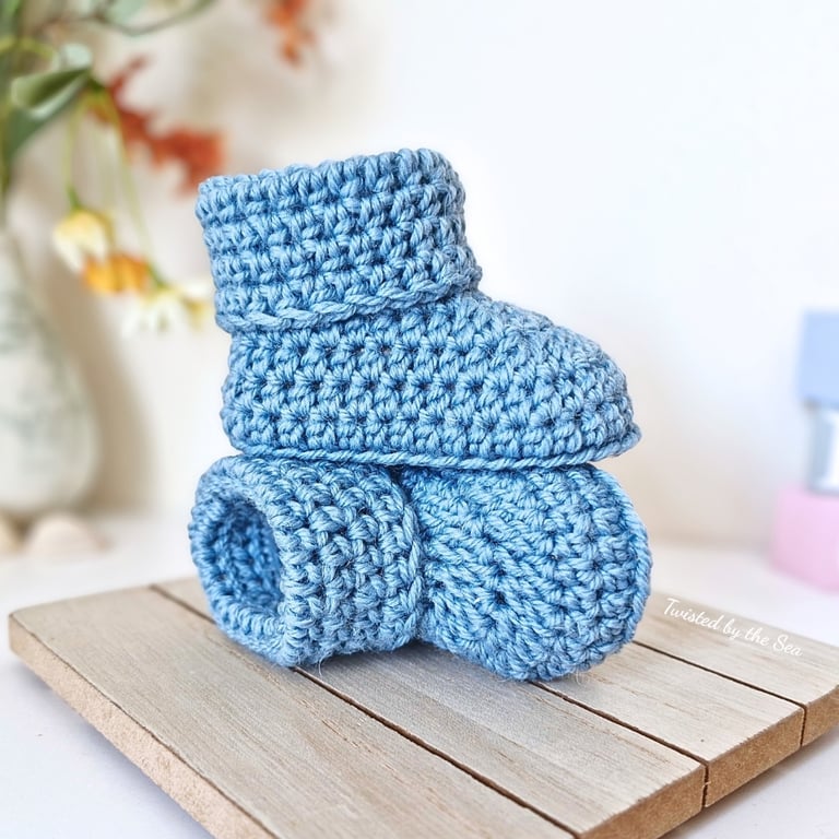 Sky Blue Crochet Baby Booties – Handmade Newborn Gift, Ready to Ship