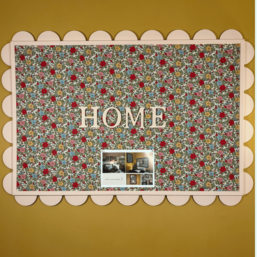 The Kathryn - Pale Pink Scalloped Edge Picture Board with Classic Floral Pattern