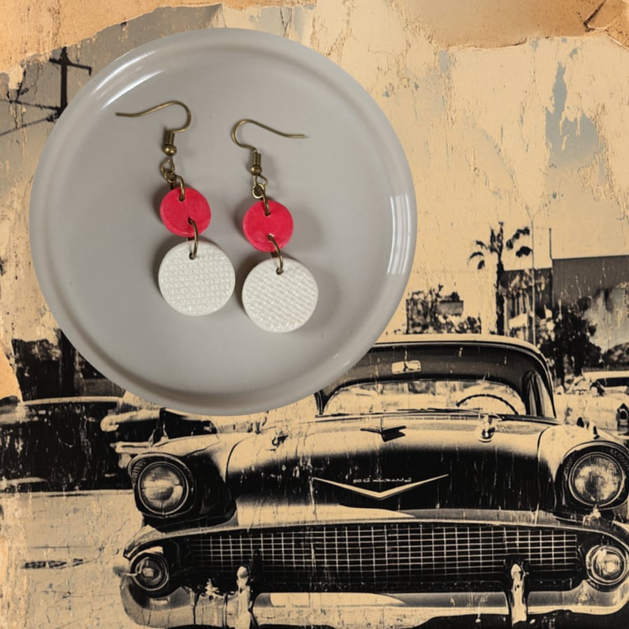 Hessian disc dangly earrings 