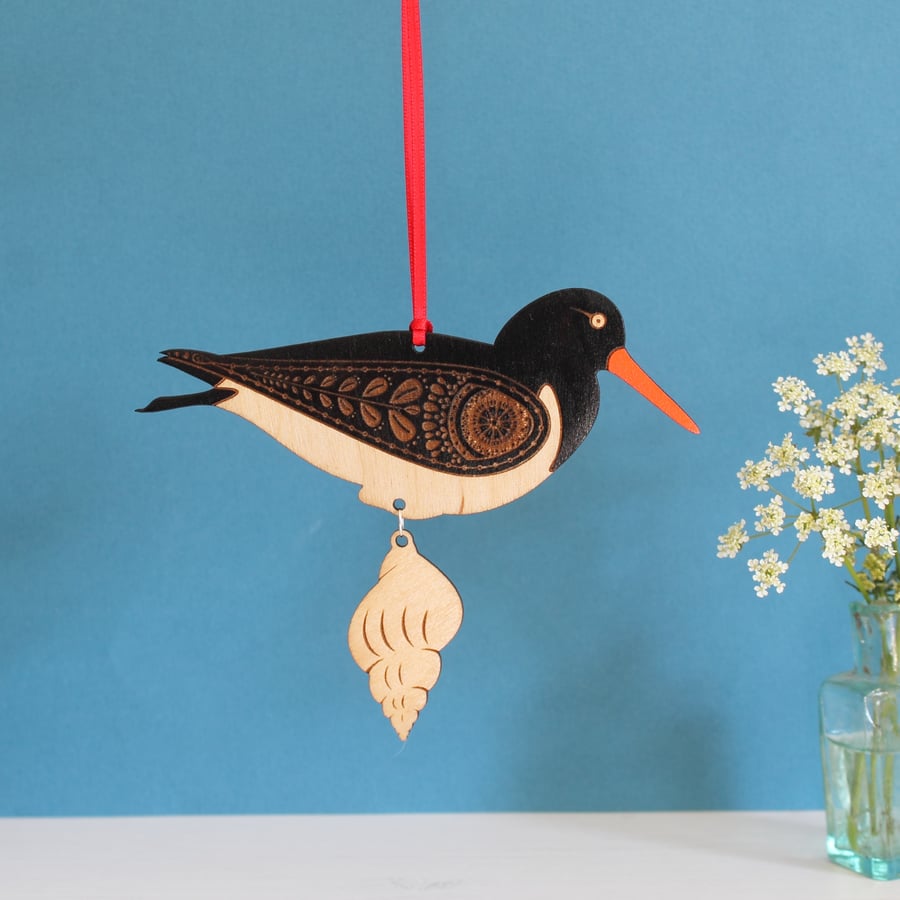 Hanging Wooden Oyster Catcher Decoration - Etched and Hand Painted 