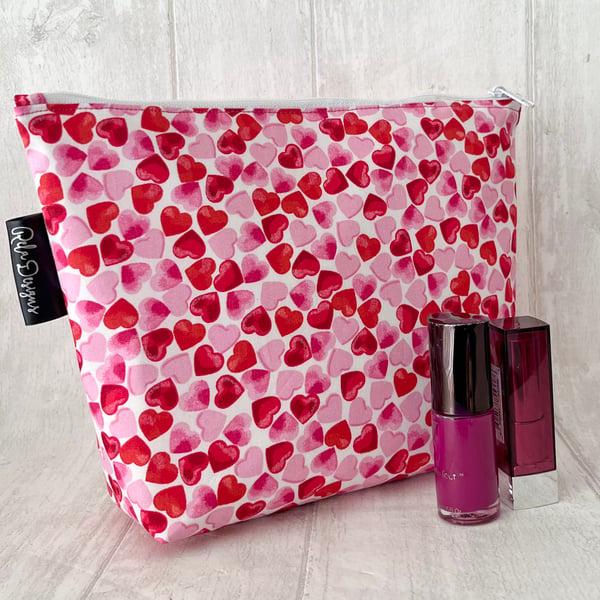 Makeup bags , pink hearts 