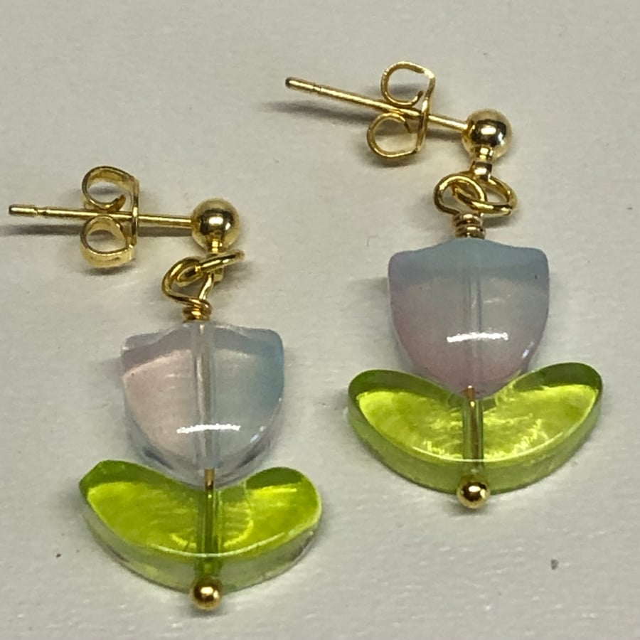 Bluey Pink and Green Coloured Glass Tulip Stud Earrings 