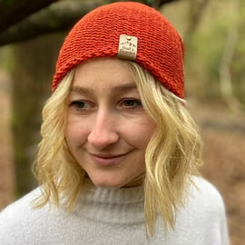 Slouchy style beanie hat in 'Moroccan Spice' (rust orange-red).  wool (unisex)