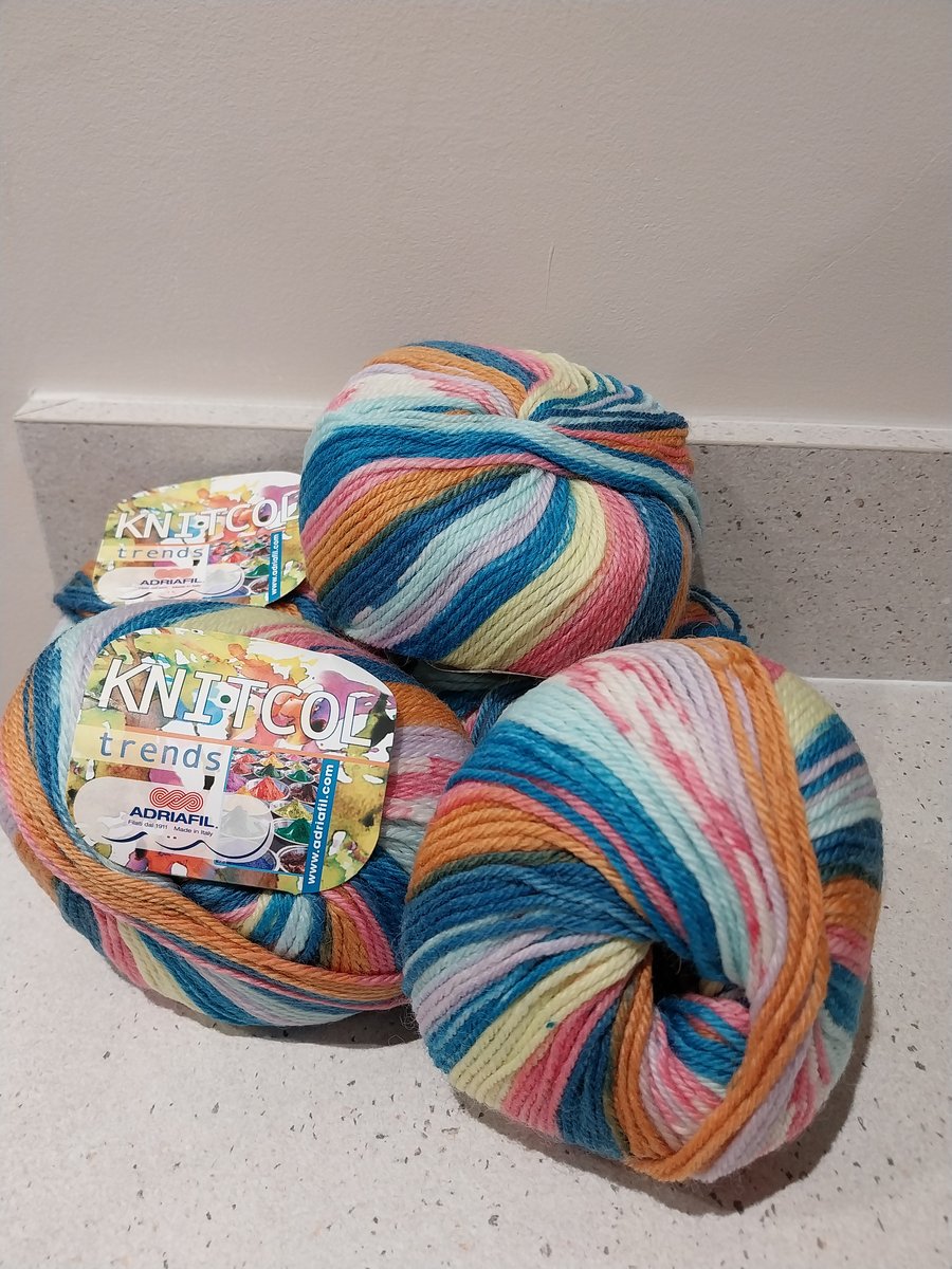 50g Adriafil Knitcol pastel shades col 70 Klimt